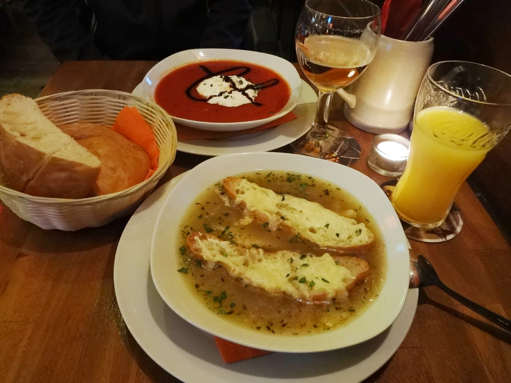 ILM δείπνο