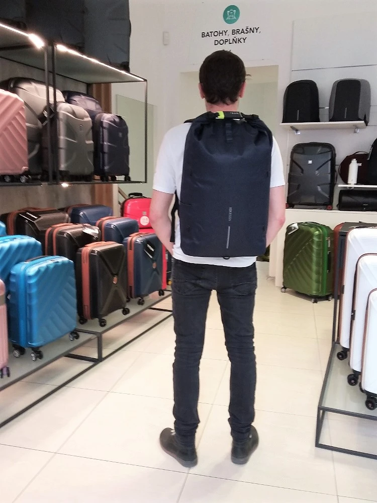 Κριτική XD Design Bobby Urban Lite